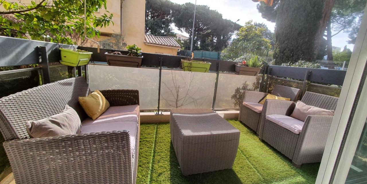 Le Silene Apartment Sainte-Maxime Exterior foto
